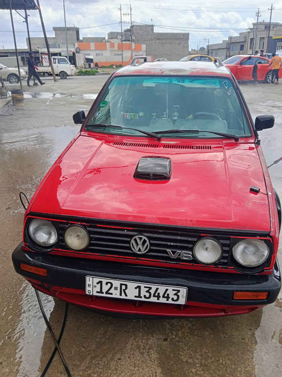 كولف موديل 89 رقم مصطره شرط التحويل مكينه وكير شرط بيها دخن لاستيكا مال كور بس  كاربون بانزين بيها سياره نظيفه السعر 28 الاتصال ***********
