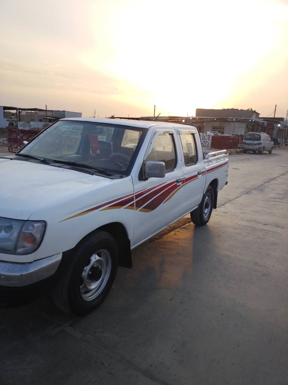 سلام عليكم بيك نيسان البيع مزاد وزارت داخليه سياره مصبوغ عام  مكينه و كير و شاصي مكفول تخم تاير كهربائيات كلها شغاله  موديل 2002مكاني الناصريه قضاء الرفاعي سعرها53 رقمي***********
