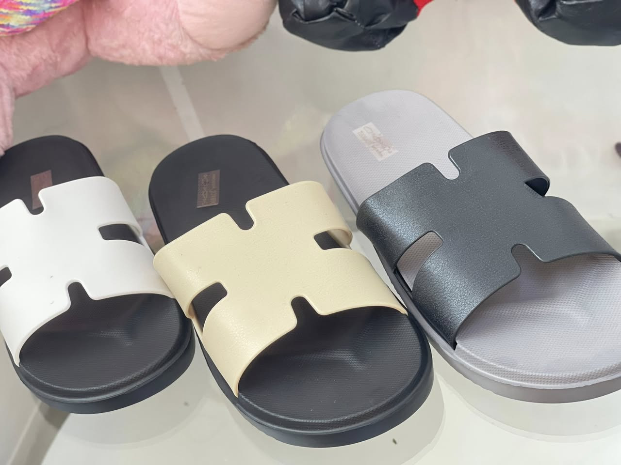 منشور متنوع


**إذا كنت صاحب هذا الإعلان وتريد حذفه لأي سبب، رجاءا أرسل رسالة إلى الدعم الفني**