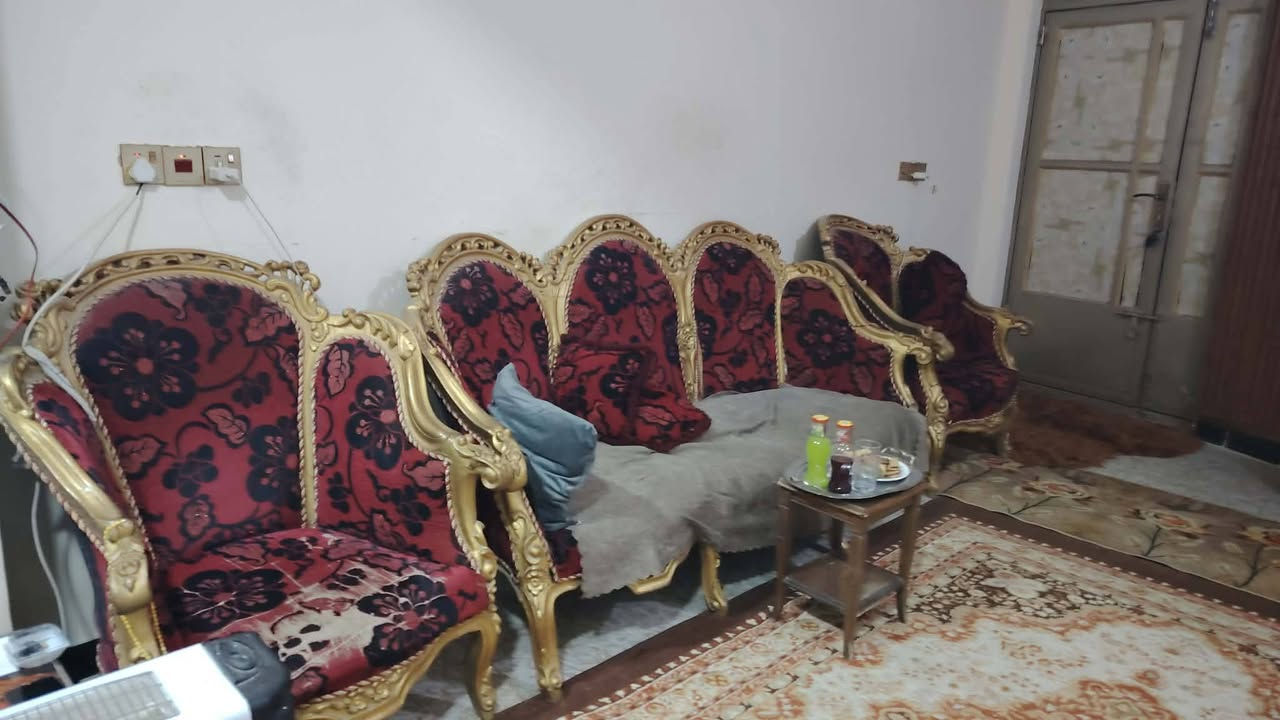 تخم 10 مقعد نضيف السعر 150 المكان الدوره


**إذا كنت صاحب هذا الإعلان وتريد حذفه لأي سبب، رجاءا أرسل رسالة إلى الدعم الفني**