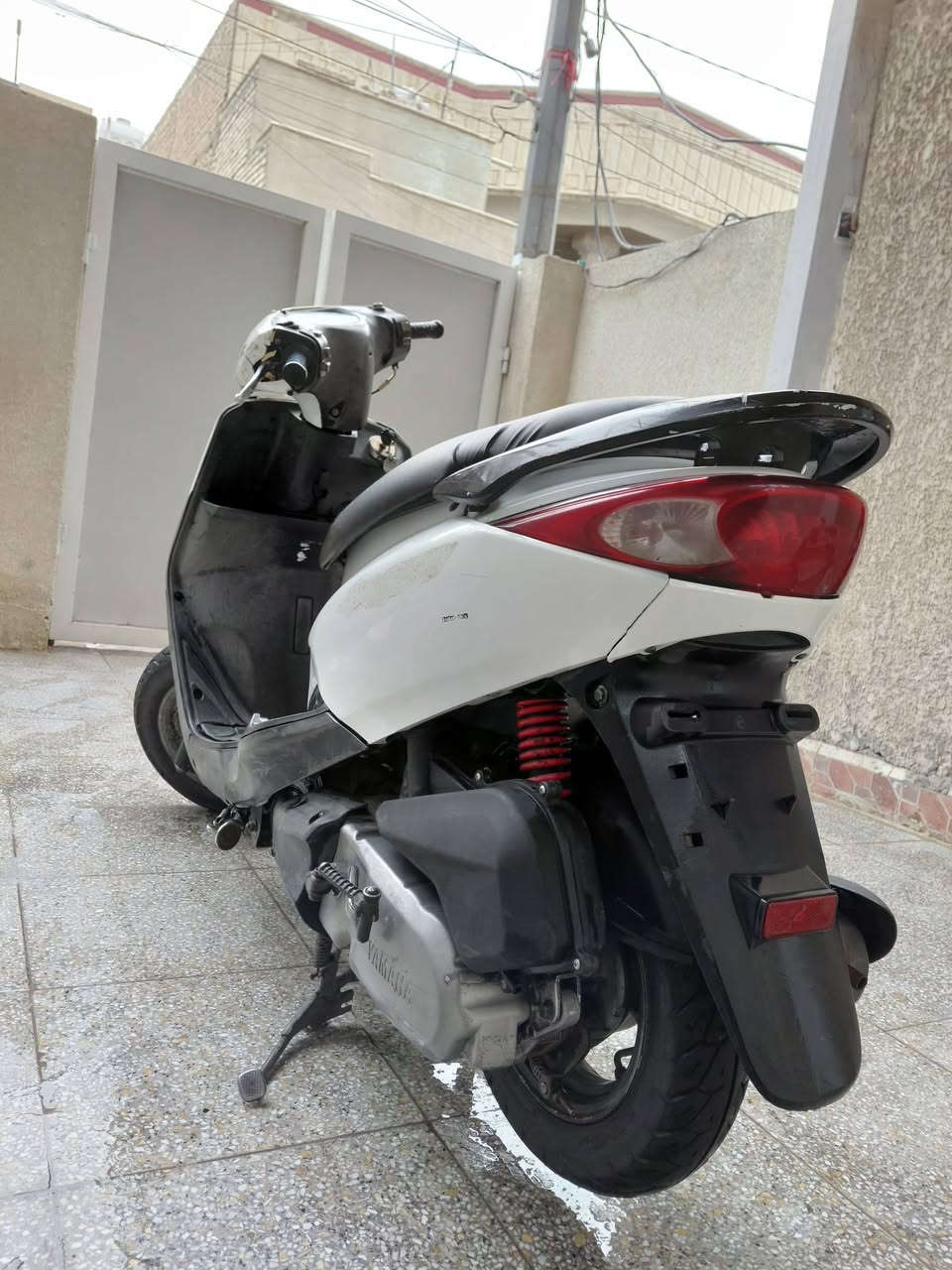 سلام عليكم دراجه بريز للبيع السرعه ١٤٠ محرك كفاله عامه دراجه شلعه معدل فول سلف هندر شغال مابيهه اي نقص كهربائيات شغاله مكاني بغدا الحريه الثالثه رقمي ***********
