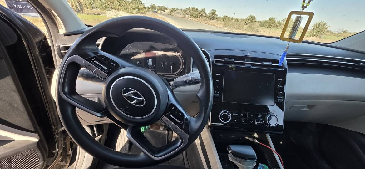 السلام عليكم توسان امريكي 2023
ماشيه 55 الف قابل للزياده
***********
***********
