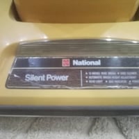 مكنسه يابانيه نشنال نظيفه جدآ جدآ حته استخدام قليل مختوم عليها ١٩٨٥ ال...