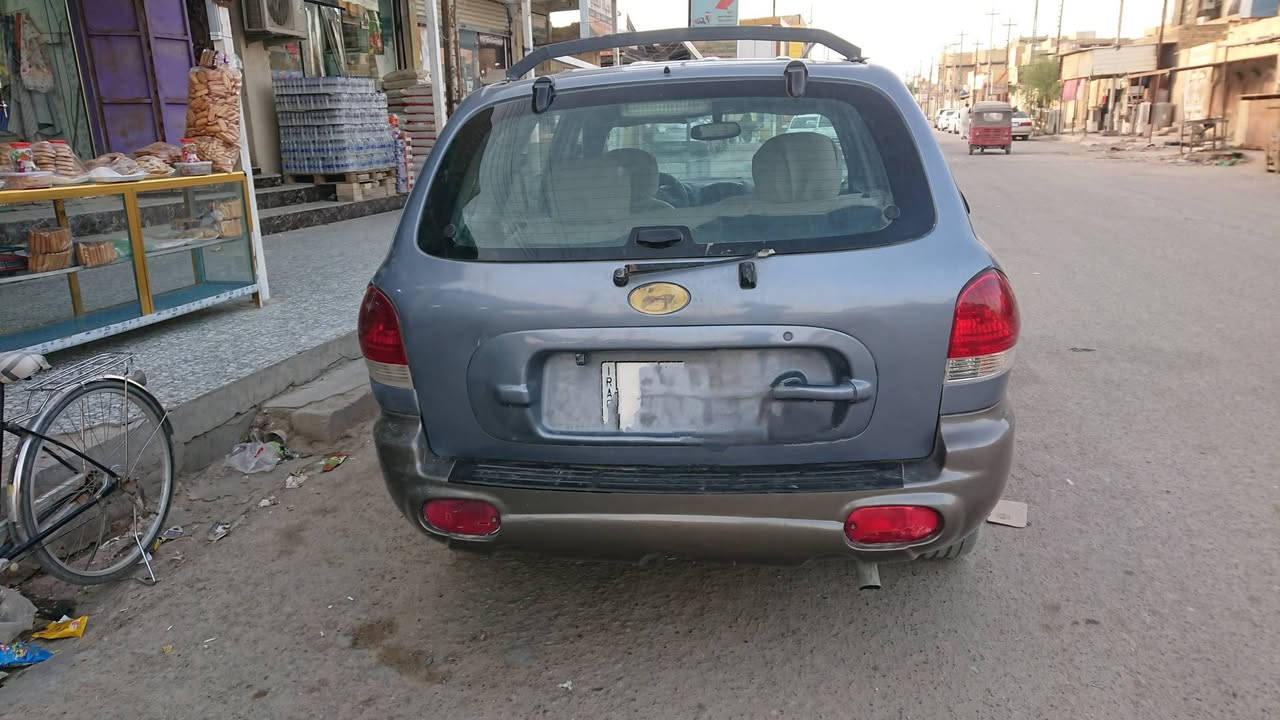 هونداي مديل 2004 نضيفه جاهزه السعر 50اكومجال العنوان سوق الشيخ رقم ***********
