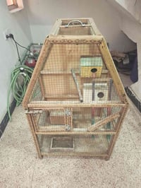 قفص كامل مع نافوره ويا مال محميه زعفرانيه قيم واخذه ٠٧٧٢٨١٣٣٤٩٩