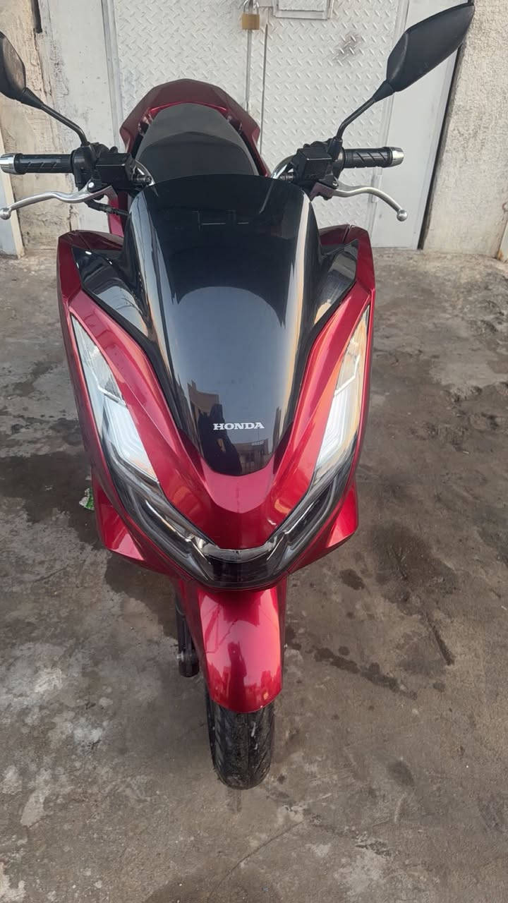 سلام عليكم PCX
الجيل الرابع  دراجه لوك مال رمبه 

محرك 160ssياباني كي اف 

دراجه جديده كلش ع وضع الشركه 

كله شغال حساس زدحام   اي بي اس 

كلشي مكفول بيها كفاله عامه مكاني بغداد الكرخ الصالحيه السعر ب ٢٨$ونص 

***********
