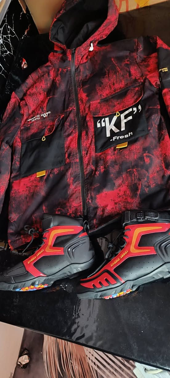 تاخم چاکەتوو  پێڵاوی  ماتۆر  ئەوروپی   هی ناو حاویەی ئەوروپا  چاکەتەکە بە هه ردوو دیو لەبەر دەکرێ    L بۆ میدێموو سمۆڵش دەبیی
پێڵاوەکەش  قیاسی  43  بۆ 42 ئەبی   چونکە چەن بتەوی تونی دەکەیتەوە  بۆ نرخ نامە بنێرە 📩


**إذا كنت صاحب هذا الإعلان وتريد حذفه لأي سبب، رجاءا أرسل رسالة إلى الدعم الفني**