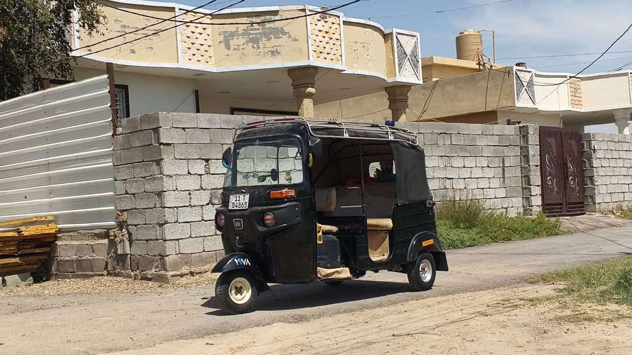 تكتك موديل عشرين مرقم ما ناقصها اي شي وشوفت عينك بالصور للاستفسار *********** واتساب فقط
