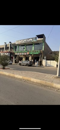 الخمسه كيلو شارع الخدمي • طابق ثاني • ٣٠٠م