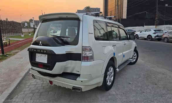 السلام عليكم 
باجيرو حبتور ٢٠٠٩ فول مواصفات 
لون صدفي مكفولة كفالة عامة
محرك ٣٠٠٠ 
محدثة امامي وخلفي 
السيارة عليها ادامة كاملة وماشية ١٢٩ الف كيلو 
منظومة لايت زينون ٨ عدسات 
منظومة تبريد جديدة راديتر وفريز وصوندات وشغل درجة اولى اضافة الى مراوح خارجية عدد ٢ 
باتري جديد 
فيت بم عبوة كاملة جديدة 
داخلها كلش نظيف 
شاشة امامية و بالكشنات
حساسات خلفية 
كشنات امامية كهرباء 
سونار موجود 
مكانها بغداد حي الجامعة 
سعرها 147 وبيها مجال
*********** بغداد
