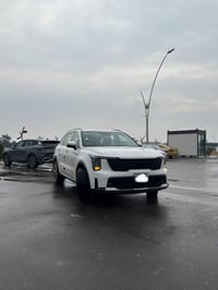 سورنتو 25 ⚪️للبيع مكفولة كفالة عامه ⚪️فول مواصفات  ⚪️4انضمة قياده  ⚪️د...