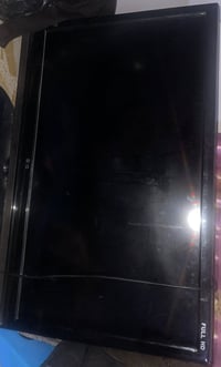 شاشتين • ٤٢ بوصة • بحاجة تصليح