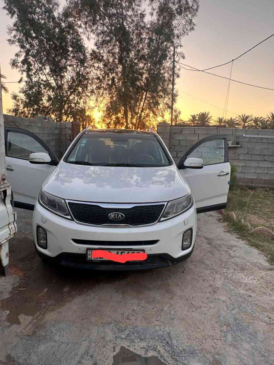 سياره سورنتو مديل ١٣كويتي ٦سلندر فول واحد ع واحد ١٧٥وبيه مجال
تواصل ***********
