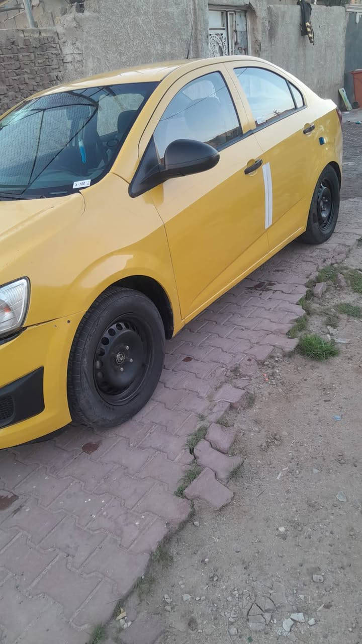 السلام عليكم للبيع شوفو ليت سونك موديل 2012وارد خليجي مكينه 1600 ياباني جديده قبل 20يوم شديتها رقم إنكليزي  الجديد مصفره هيه وغرامه تحويل ثاني يوم مكاني بغداد  الشراي يتصل وهاذه رقمي *********** سعر 53وبيها مجال
