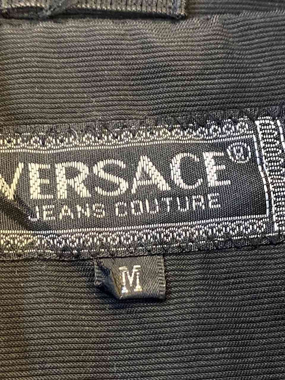 VERSACE
ITALY
قياس -ميديم

توصيل كل محافظات


**إذا كنت صاحب هذا الإعلان وتريد حذفه لأي سبب، رجاءا أرسل رسالة إلى الدعم الفني**