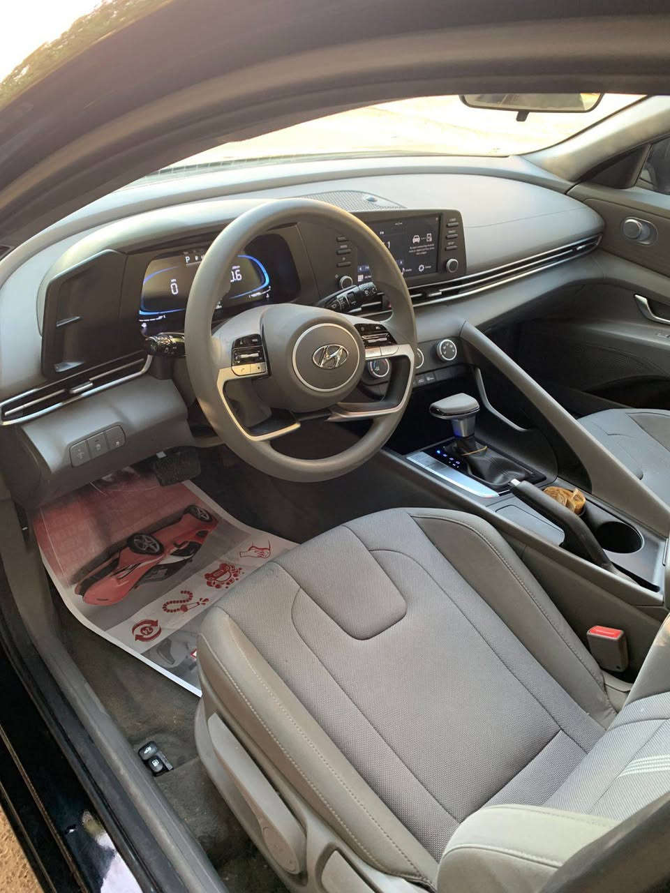 السلام عليكم
النترا وارد أمريكي موديل ٢٠٢٤ بدون رقم ماشية ٤ الاف ايرباك دركة زيرو مكينة ٢٠٠٠ السيارة حادثها قطعتين تبديل والدعامية بلاد نفس اللون  بدون شاصي ربع القمارة  بارد تعديلها بدون اي لحيم فقط بارد كل السيارة بدون اي اوكسجين  وموضح بالنشر نص فول بأسمي قبل أسبوعين دخلت 
العنوان بغداد المشتل 
السعر 135
***********
