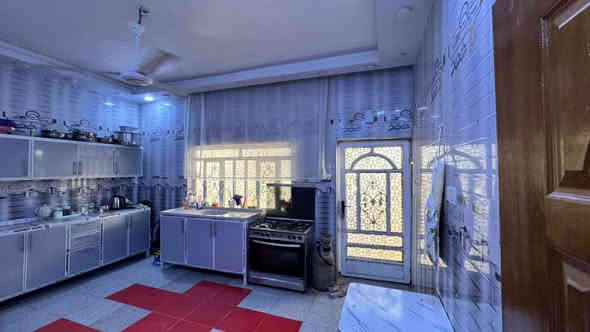 ⭕️   دار للبيع او الايجار   في حي الصحة ⭕️
✳️    البيع ٨٥ مليون ✳️

                    ✳️   وسعر الايجار ٣٥٠ الف ✳️

المساحة 120 متر 

عرض الشارع 6 متر 

لـــلأستــفـــــسـار: *********** 

^^^^^مـــــــردوخ لــــلــــعـــقـــار ^^^^^
