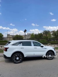 للبيع  سورنتو 2025 خليجي رقمة اربيل شرط تحويل  فول بدون بانورما مواصفا...