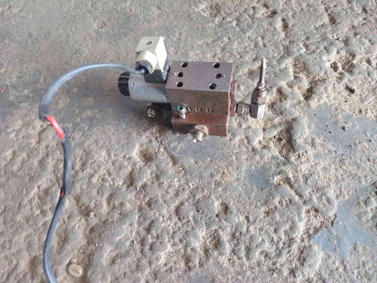 سلام عليكم  البيع جوزه كماشه ***********
