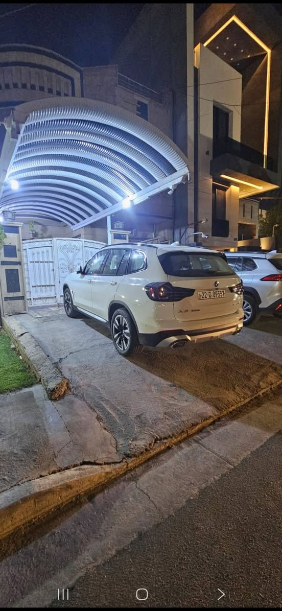 bmw x3 2023
السيارة خليجية وكالة العروش رقم اربيل مكفولة كفالة عامة فول مواصفات  دهن وصيانة كلة بالوكالة بعدها بالضمان ماشية ٤١ الف مكان السيارة بغداد المنصور 
السعر ٣٦٠٠٠ وبي مجال 
***********
***********
