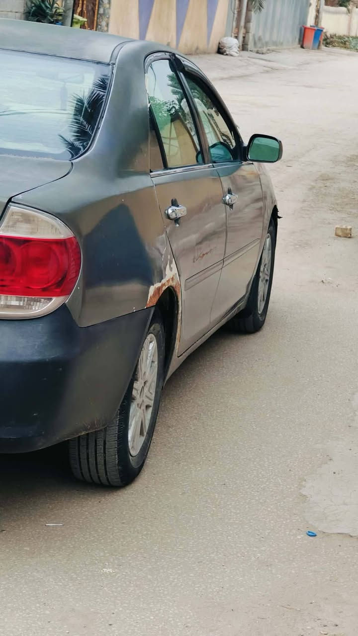 السلام عليكم
كامري 2005 امريكي للبيع  رقم بغداد جديد 
سنويه جديده باسمي 
السعر 63 وبي مجال 
مكينه 4سلندر جديده العام شديتها
منظومه تبريد جديد 
الكير بي مشكلة بالتنمير 
السياره نقصها صبغ 
حداديه زينه 
داخل نظيف 
مكان السياره حله شارع 80 
للاتصال ***********
