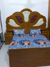 غرفة نوم • خشب وصاج • حي الساهرون