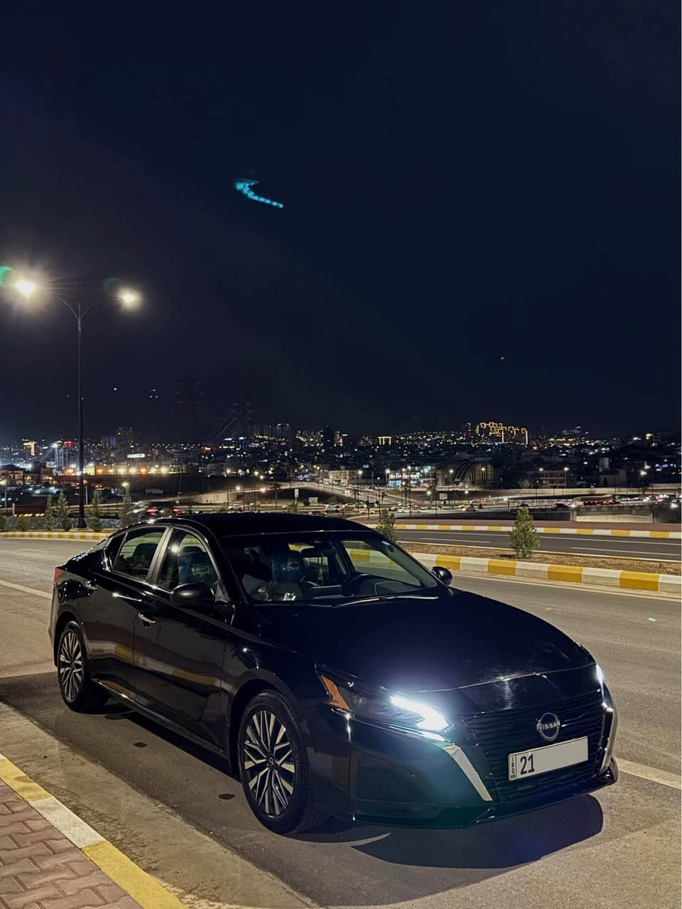 NISSAN ALTIMA 2024 SV 
نیسان ئەڵتیما ٢٠٢٤ – مواسەفات (SV)

📏 ماوەی ڕۆشتن:7,000مایل

▪️بۆیاخ: بێ بۆیاخە گۆڕاوی نییە، تەنها بۆنیتی(پەمپی ئەمریکایە) بێ ناو گرتن… پێش و پشت کەپس

ڕەنگی ڕەشی قەتران، نموونەی جوانی و هەیکەل
هەموو گیانی لەسەر دەقی بیلادیە

🔹 مواسەفات SV: 
▪️ ناو سپی بیلادی
▪️ شاشە گەورە
▪️ کامێرا و حاسە
▪️ بەسمە
▪️ شەغال
▪️ ٣٦٠ پلە ڕادار
 ▫️ ڕاداری ئاوێنە
 ▫️ خەتی جادە پێش و پشت
 ▫️ تەحدید سورعە
▪️ تەحەکوماتی کاملی سەر سووکان
▪️ کوشن کارەبای
▪️ کار پلەی (IOS, ANDROID)
▪️ ئاوێنە کارەبای
▪️ ئاوێنەی ناوەڕاست دژە فوول
▪️ لایتی پێشەوە عەدەسە، زینۆن، لید(LED)
▪️ لایتی دواوە کامل لید(LED)
▪️ فوول لایت ئۆتۆ
▪️ زۆر مواسەفاتی تر…

✔️ گێر و مەکینە نەکراوەتەوە بە شەرت
✔️ گێڕ، مەکینە، تەبرید و کارەبایات بە شەرت

✔️ کامل سێرڤس کراوە
✔️ ڕۆنی تازە گۆڕاوە
✔️ چوار تایەی تازەی بیلادی لە ژێرە
✔️ ویلەکان شووختی نییە
✔️ تازە پۆڵیش و حەمام کراوە

     سەیارەکە نموونەیە ماشاءاللە
 وردە و چاڵ و شوخت و گۆڕاوی نییە

ڕەقەم و سەنەوی تا ٢٠٣١ تازەیە
تەحویل و غرامە بە شەرت

📍 شوێن: سلێمانی
📞 پـەیوەندی:
*********** (WhatsApp)
***********

————————————————

NISSAN ALTIMA 2024 SV
نيسان ألتيما 2024 – مواصفات (SV)

📏 المسافة المقطوعة: 7,000 مايل

▪️ الصبغ: بدون صبغ، ماكو تغيير، فقط البونيت (کلیر أمريكي) بدون دواخل….. كبس أمام وخلف

اللون أسود قطران، نموذج بالجمال والهيكل
كل الجسم على دق بلادي

🔹 مواصفات SV:
▪️ داخل أبيض بلادي
▪️ شاشة كبيرة
▪️ كاميرا وحساس
▪️ بصمة
▪️ شغال
▪️ رادار 360 درجة
 ▫️ رادار المرايا
 ▫️ خط الطريق أمام وخلف
 ▫️ تحديد سرعة
▪️ تحكمات كاملة على الستيرن
▪️ كوشن كهرباء
▪️ كاربلاي (IOS, ANDROID)
▪️ مرايا كهرباء
▪️ مرايا وسط ضد فول
▪️ لايت أمامي عدسة، زينون، ليد (LED)
▪️ لايت خلفي كامل ليد (LED)
▪️ فول لايت أوتو
▪️ هواية مواصفات أخرى…

✔️ قير ومكينة ما مفتوحة بشرط
✔️ قير، مكينة، تبريد وكهربائيات بشرط

✔️ كامل سيرفس معمول
✔️ زيت جديد متغير
✔️ أربع تايرات بلادي جديدة تحتها
✔️ الويلات ما بيها شوخت
✔️ جديد بولش وحمام

السيارة نموذج ما شاء الله
ما بيها ورده ولا چال ولا شوخت ولا تغيير

الرقم والسنوية لحد 2031 جديدة
التحويل والغرامة بشرط

📍 المكان: السليمانية
📞 التواصل:

‏*********** (WhatsApp)
*********** السليمانية, العراق
