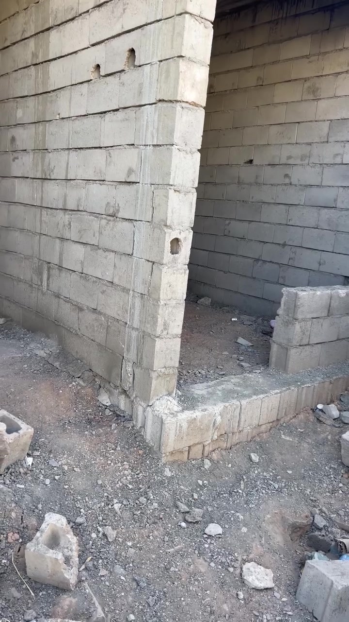 ‏سلام عليكم هياكل للبيع حي  أطباء تقطيع الجديد الفرع الثاني الشارع￼ الشارع الرئيسي ماء ￼ وكهرباء واصل سعر الهيكل الواحد 33 وبي مجال للاستفسار اكثر الاتصال على الرقم ***********
