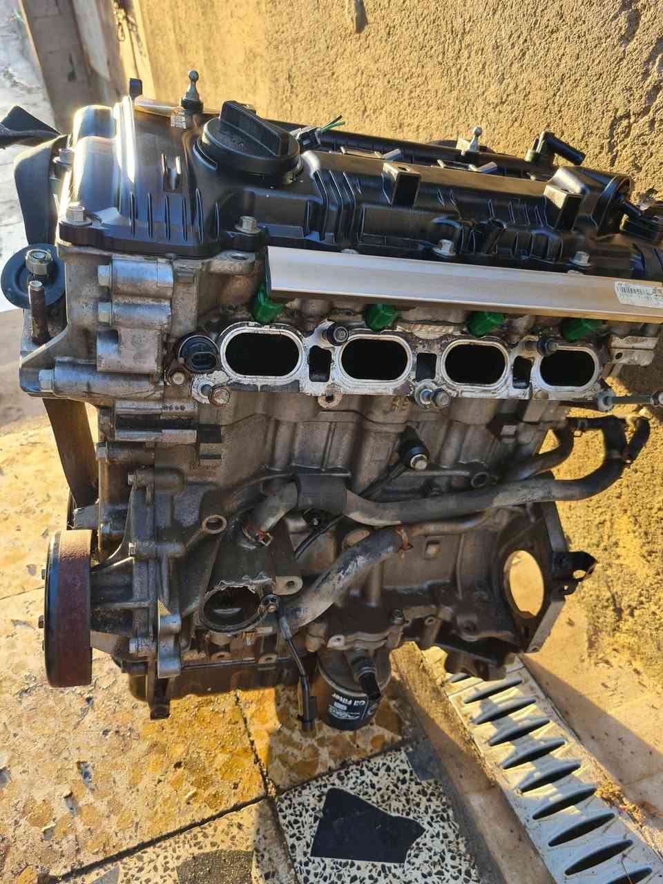 سلام عليكم ورحمه الله  للبيع للبيع مكينه ١٨٠٠ خليجيه  فترت بيهه سبيكه مكينه بدلتهه مكينه جدا نظيفه كانت حتى رواجزه ناعمات بلاديهحتى الكور  بلاديه ما مفتوحه وجدا نظيفه  وياهه تخم نوزلات بلاديه وحساسات في في تي شرط ما مفتوح بيهه برغي قبق ولفات ما محطوط عليه صبانه شراي يتصل وبالخدمه وايضا عندي مشط اخو الجديد نظافه ٩٩% للاستفسار *********** اخوكم ابو علي
