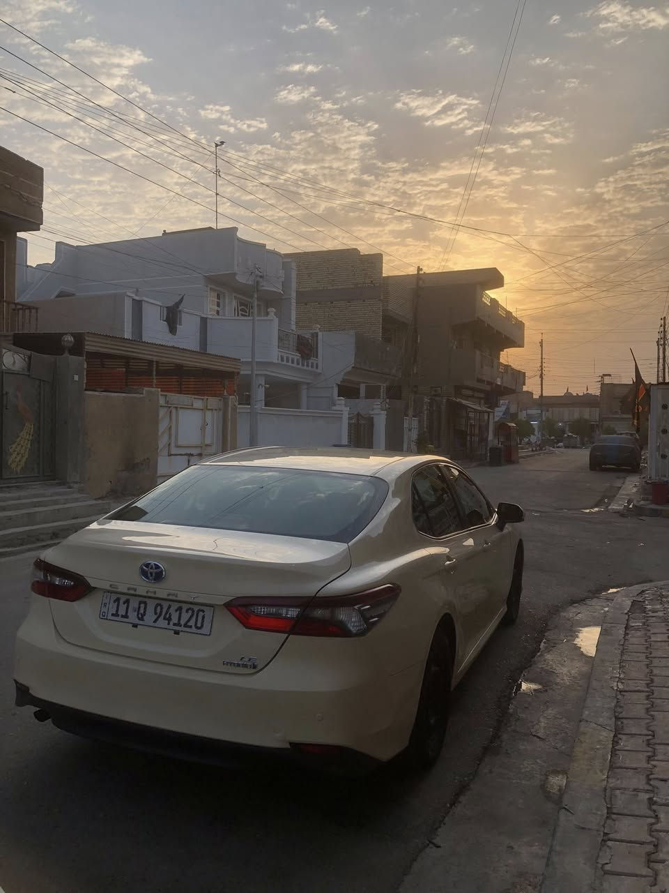 سلام عليكم كامري تكسي دبي ٢٠٢٣ بدون حادث صبغت قمارتها فقط توحيد لون ماشيه ٢٢٠ الف km  مكينه كير بطاريات صدر مكفول بلادي تايرات جدد مكانها بغداد سعرها ١٦٥ وبيها مجال ***********
