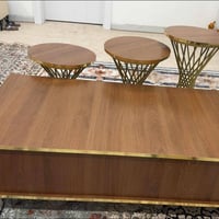 طقم كنبة • ٣ مقاعد • طاولة وسط