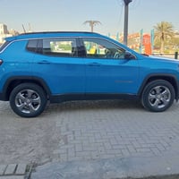 جيب كومباس 2024 لاتيتيود محرك 2000 توربو رقم بغداد باسمي صور الحادث مر...