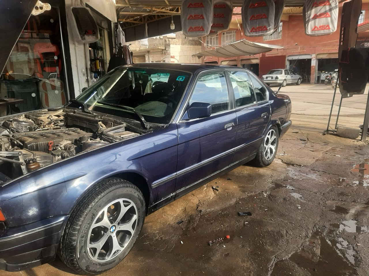 BMW520
محرك 525 كير مكينه شرط سياره هزتها بعد ماصاقطه بسمي شرط التحويل ول وكاله تبريد فقط يعوزو غاز 
شواصيها ذهب هيكلها ذهب سعر 58 وبيها مجال للطيبين 
ملاحضه بوندها اسود ويعوزو ترتيب عيارات 
***********
 ***********
واتساب موجود
