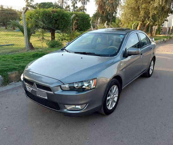 السلام عليكم
للبيع لانسر 2016 خليجي استلام شركه 2023 ماشيه 44 الف فقط مواصفات فتحه سلايت تحكم ستيرن كامره حساسات سبايدر بلوجكترات بيها صبغ بالجاملغ الخلفي من الشركه مطخوخه بالنقل وبارد مكانين السعر 125$ ورقه للاستفسار ***********
