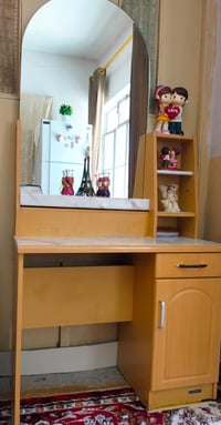 ميز مرايه • ميز تواليت • ٥٠