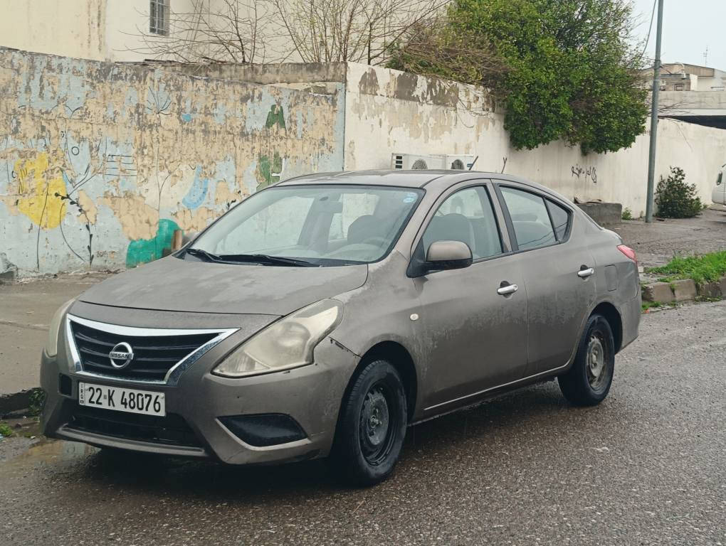 نیسان سەنی مۆدێڵ 2016 یەدە نیکڵ فول مواصفات پێش و پشتی کەپس بێ. دەحم 
*********** أربيل, العراق
