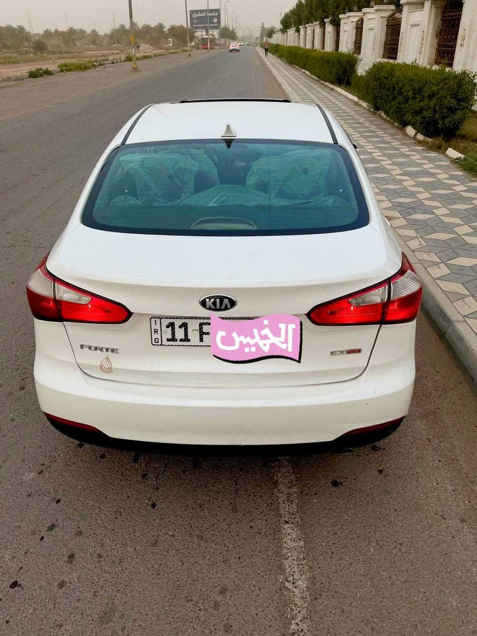 السلام عليكم
كيا فورتي 2016 وارد أمريكي حادثها جاملغ وبنيد 
محرك 2000gdi
شرط لا تنقيص ولا تبخير وعل فحص 
فول عدا البصمه
فتحه
مري شفط
اشاير بل مري
تبريد قطعتين
تحكم ستيرن جهتين 
تخم تاير جديد 
السياره جاهزه من كلشي ادامه كامله تبديل دهن اصلي كهربائيات كلها شغاله مناقصها أي شي
السعر 120  وبيها مجال 
المكان بغداد 
للأستفسار اتصل
***********
متواجد واتساب
