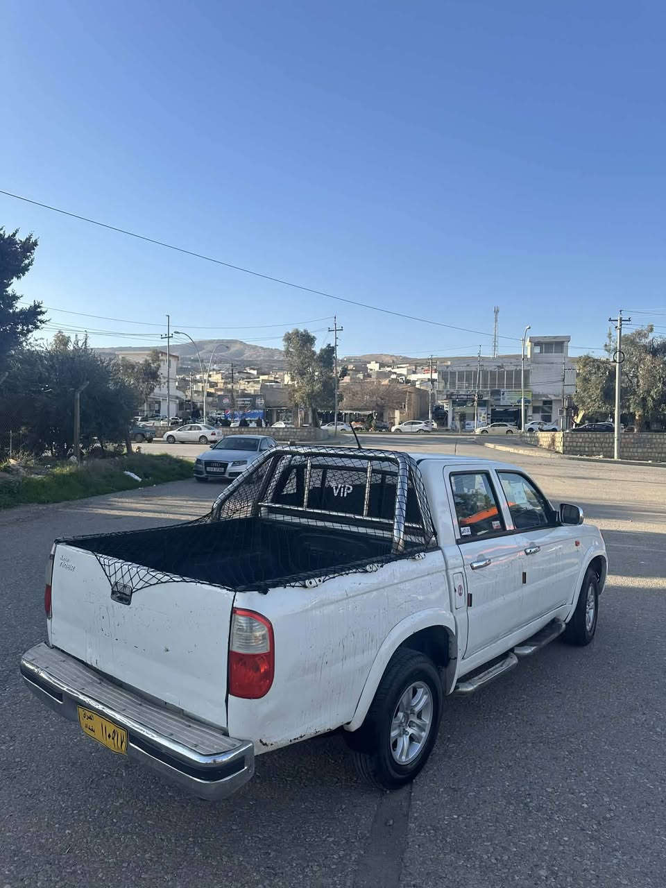 ماشەڵا لەماڵی هەموولایەک
شێری ٢٠١١
ناو سوور
دەشبوول مەرزیە
سەنەوی ئەسلی تەنها ماڵی مەدەنی بەشەرتە 
گێر مەکینە ئەکسل بەشەرت
دووپارچەی بۆیاخە ماباقی هیچی نیە
بێ لێدران 
مەکینە بەخ 
خازوو بەنزین 
تابڵێی بە هەڵمەتوو بەقوەتە 
ناوو بۆدیەکی سفری لەسەرە
تەقەو رەقە بەشەرت 
سعریشی ٣٥ $وەرەقەو مەجال
شوێن کۆیە 
***********
