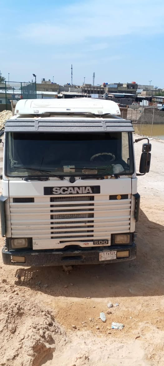 السلام عليكم سكانيا للبيع***********
