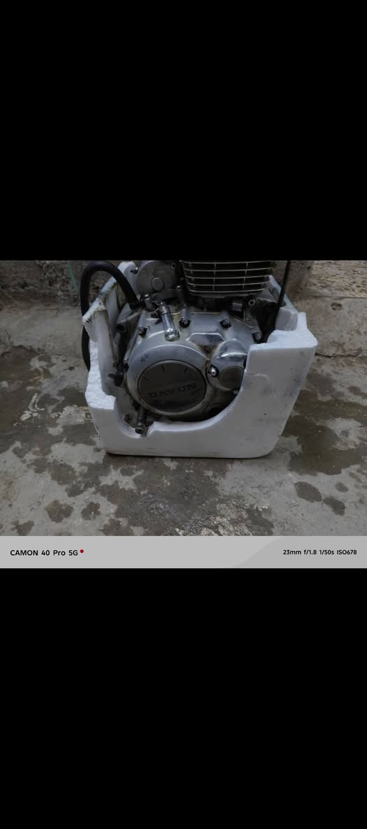 سلام عليكم مكينه دايوان مال مصطفى اصليه مال ستوته نكره سلف شغاله جيب وشد  كدام عينك نضيفه وعلى فحص سعر 150
كور اصلي مامشدود جديد بعده سعر 30بوشه وبستم بعدهن بجيس اصليات ب25مكاني بغداد رقم الهاتف ***********
