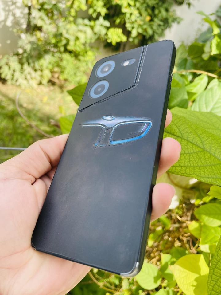 للبيع تكنو POVA5 5g ذاكره256 بطاريه6000مللي امبير معدل تحديث الشاشه120هرتز كاميرا50MP كامل ملحقاته سعر 110شراي اتصل ***********مكان جلولاء
