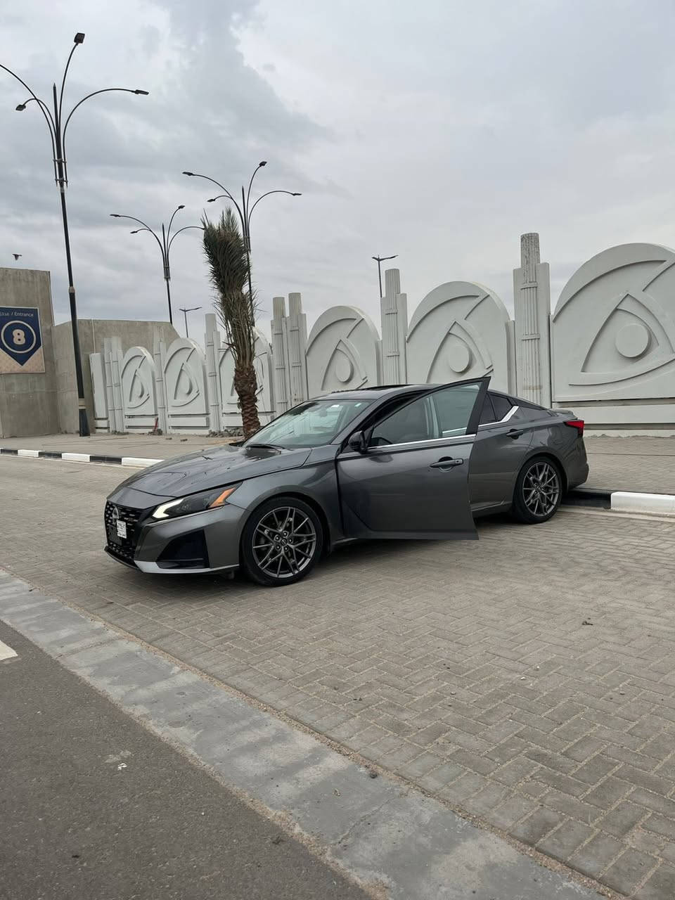 السلام عليكم    للبيع نيسان ألاتيما SR 2023
السياره تقرير غرق كفاله من الضربه والصبغ  
السياره فول موصفات للاخير اعلا فئه بل نيسان 
سستم صوت حساسات رادارات محيطيه كامرات 360 تتفئه تبريد بل كشنات كلش فول الفول  

بيها رصعه مال حاويه وباقيه علا حالها. والباقي كفاله 

مكان السياره بصره 📍

السعر 148$ وبيها مجال قليل 

رقم الهاتف؛ ***********
