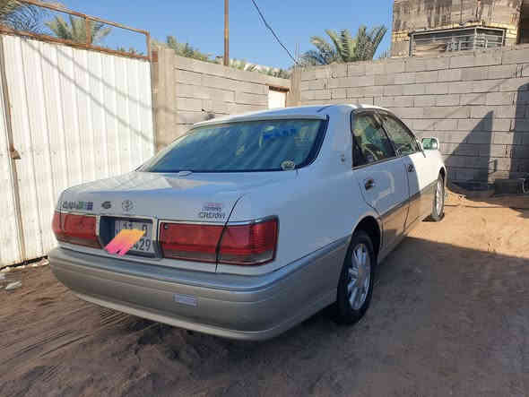 اصل كرستال ٣ دكم 

تبريد امامي خلفي 

بأسمي رقم انكليزي 

قرار 48 

شاصي 75 ديفور الكبير 

كامرة خلفية وبردة خلفية 

مكفولة من الضربة ومن كل شيء 

ما اكفل صبغ 

السعر 165 $

***********
