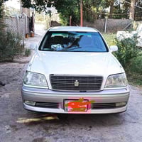 كراون • ٢٠٠٠ • محرك ٣٠٠٠