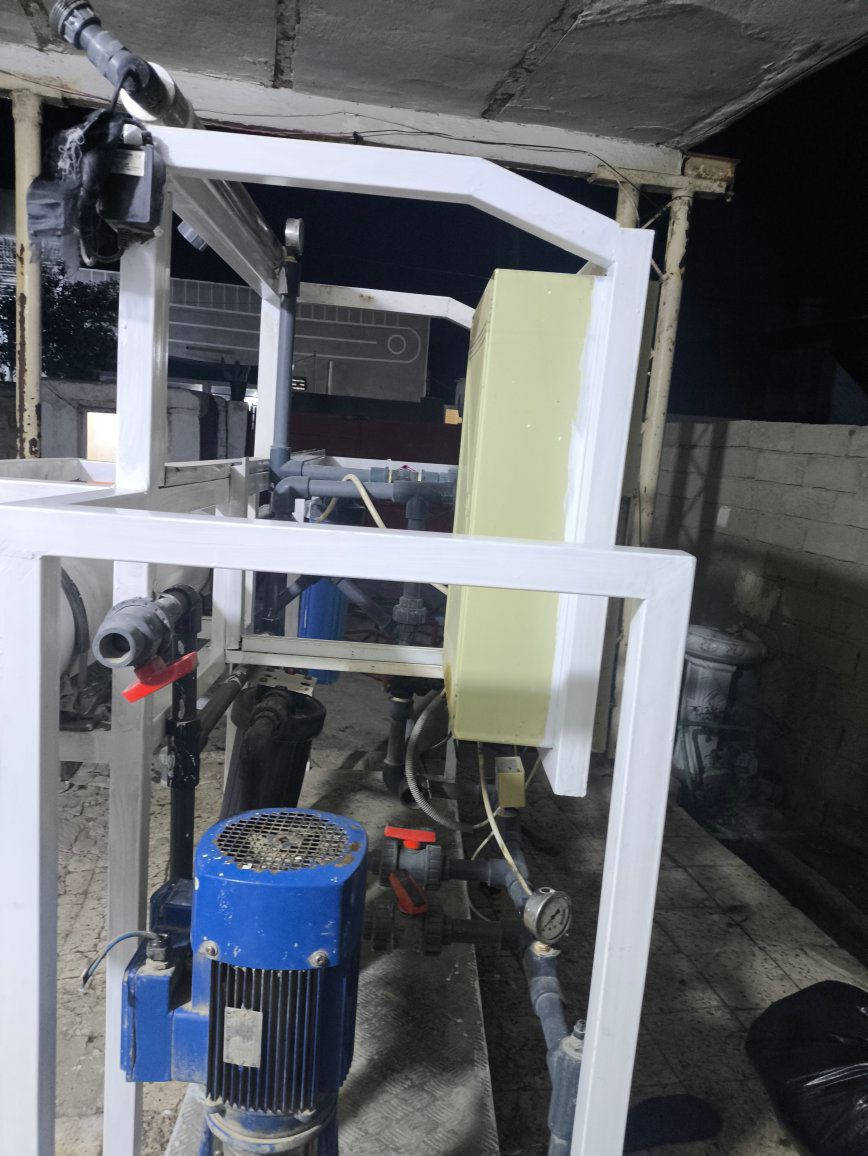 محطه ام الالف 
تحتوي على ماطور عامودي مع ماطور طرحي 
فزلات حجم 14العدد 2
شغاله كله عالفحص بدون تانكيات فقط 
السعر1100
فقط وبيه مجال 
مكاني واسط 
***********
***********
استفسار واتساب
