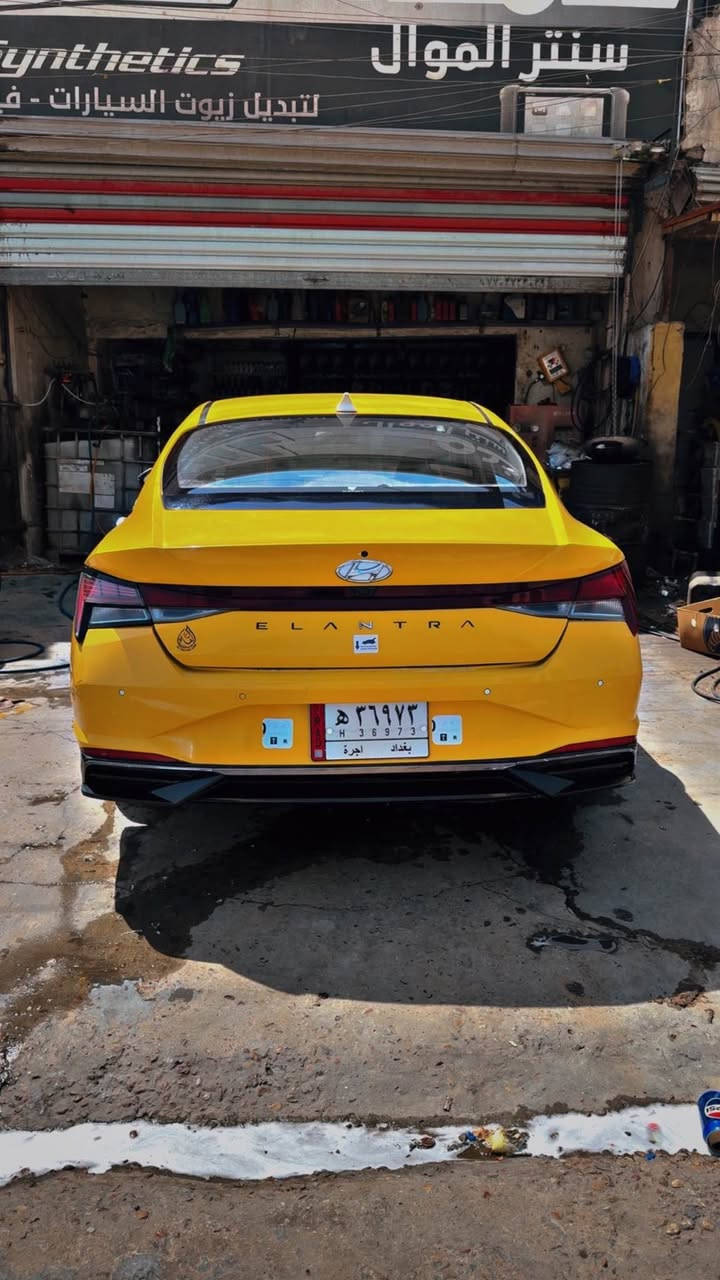 النترا 2021
ما بيها اي نقص 
وارد كوري 
مكينة 1600 تيربو فول اقتصادية
سونارها موجود ويه الصور
المواصفات فول الفول عدا الفتحة 
كشنات جلد تدفئة تبريد /حساس امامي خلفي /كاميرا /شاشة جبيرة مربوطة ويه الكيجات/ كيجات اللكتروني/بصمة / مري شفط / اشاير بالمري / 3 انضمة قيادة
وبيها بعد كلش هواي مواصفات 
مكينتها جديدة زيرو ما صار شهرين من شديتها 
للعلم السيارة ممشتغل بيها تكسي ابد 
كيرها at المرغوب 
متواجد ع الفيس قليل 
مكان السيارة حي جميلة
متواجد ع الرقم و الواتس 
*********** بغداد, العراق
