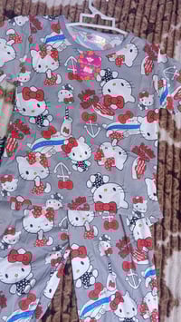 تراكات بناتية • تنزيلات • توصيل مجاني