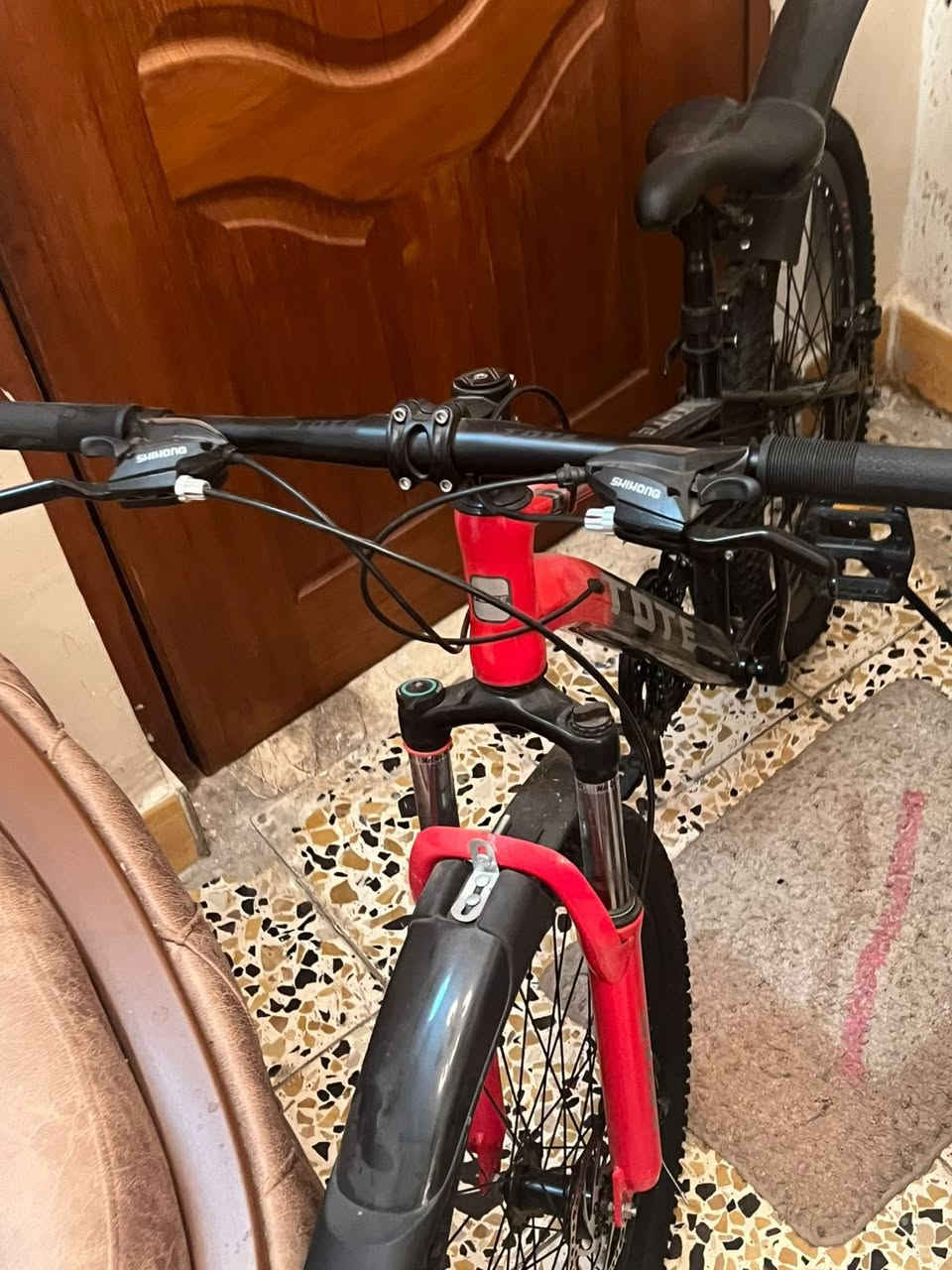 بايسكل للبيع بناتي ولادي اخو الجديد  بسعر مناسب


**إذا كنت صاحب هذا الإعلان وتريد حذفه لأي سبب، رجاءا أرسل رسالة إلى الدعم الفني**