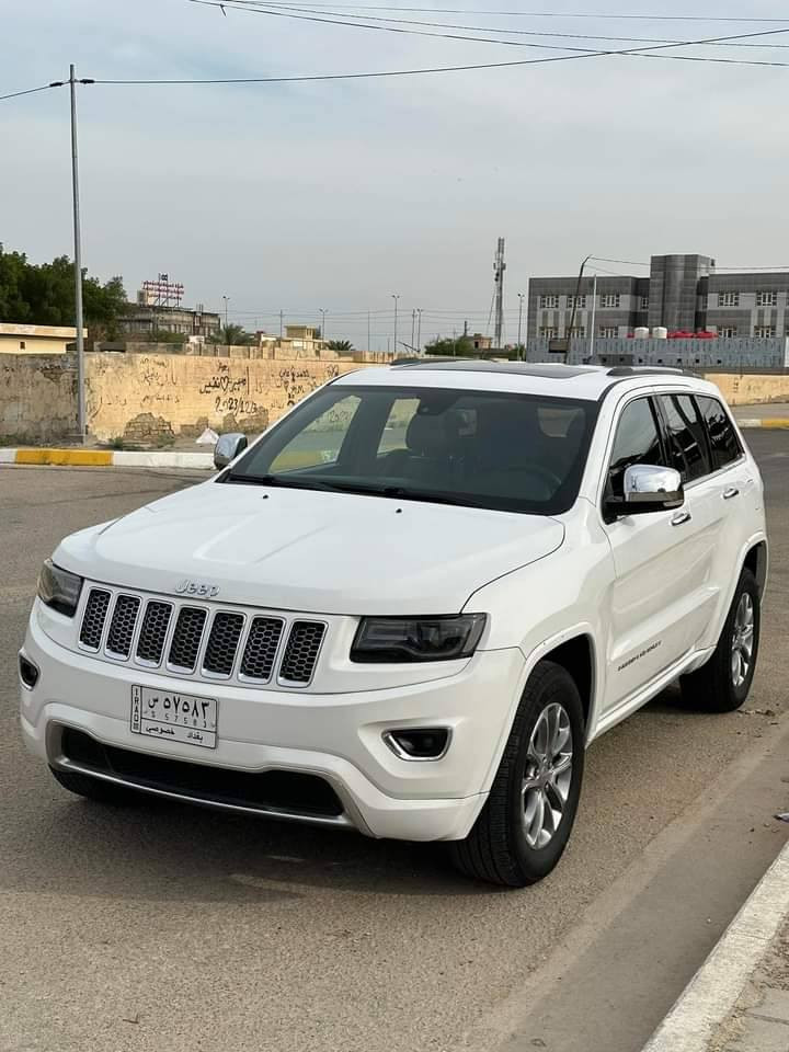 جيب 2015فول مواصفات لمتد
گير طياره
6سلندر
جنطه كهرباء
تشغيل عن بعد
فتحه 
شفتات بلستيرن
مانع انزلاق
تدفئه كشنات جلد كشن ذاكره مساج
رقم بغداد

***********
***********
