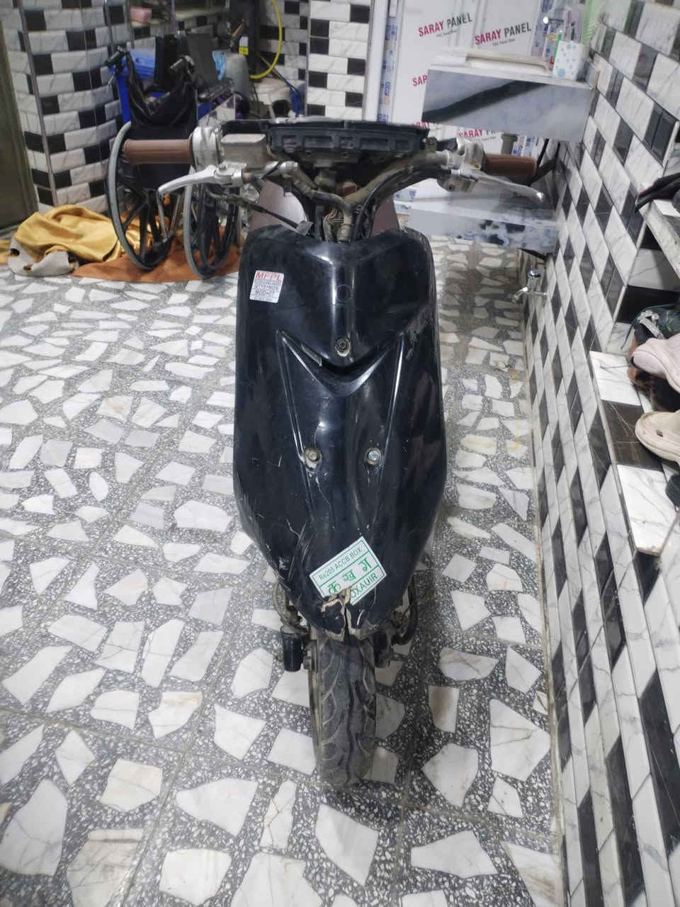 السلام عليكم دراجه للبيع السعر 85 قفل مكاني بغداد مدينه الصدر وهذا رقمي ***********
